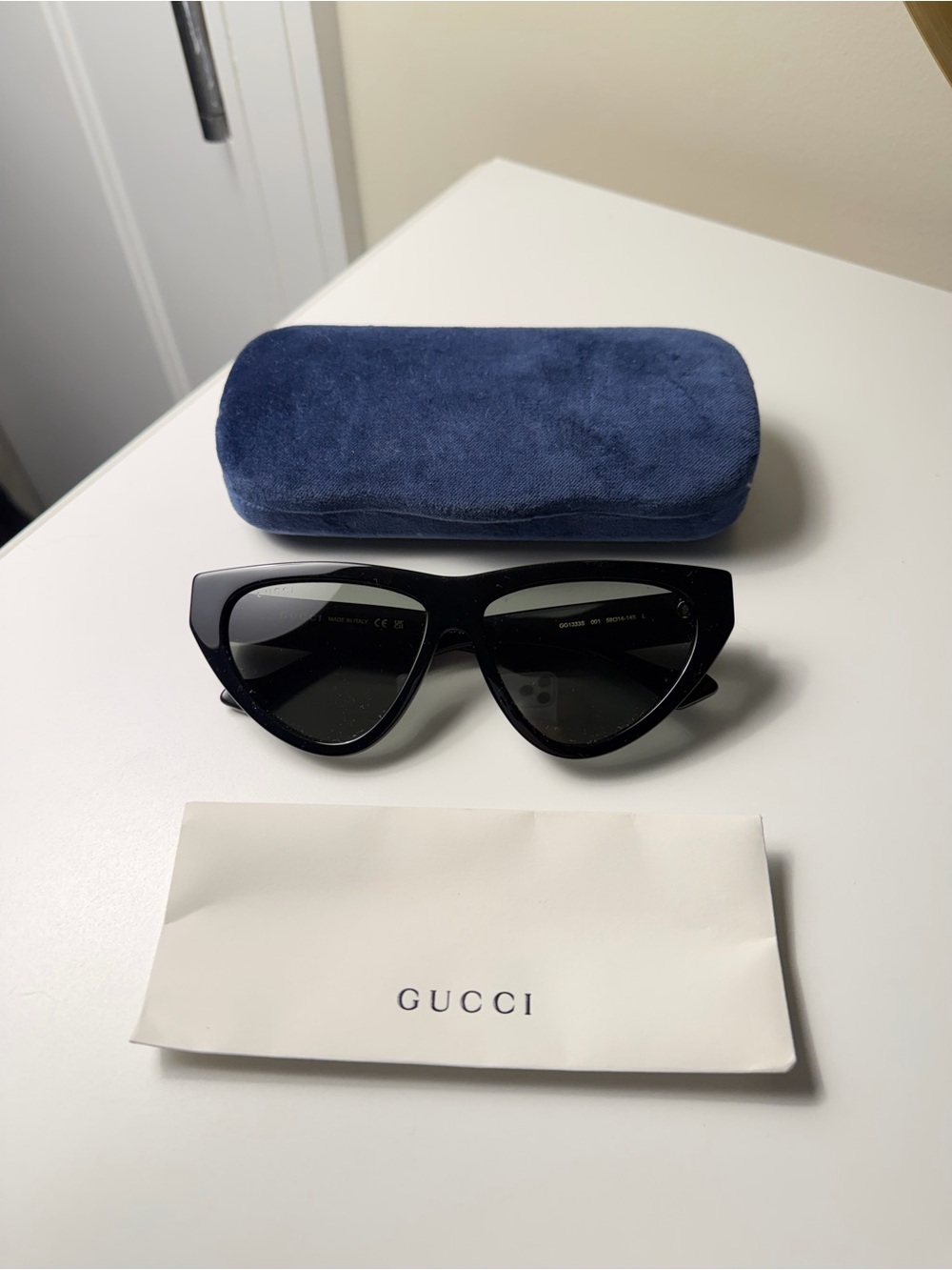 Gucci 58mm Black Cat-Eye Sunglasses